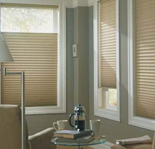 電動(dòng)蜂巢簾